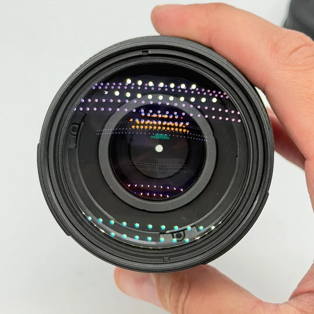 Nikon AF Nikkor 70-300mm f/4-5.6G Telephoto Zoom Lens F-Mount Black 9439535